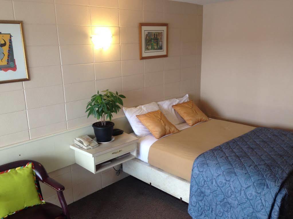 Siesta Motel Olds Zewnętrze zdjęcie